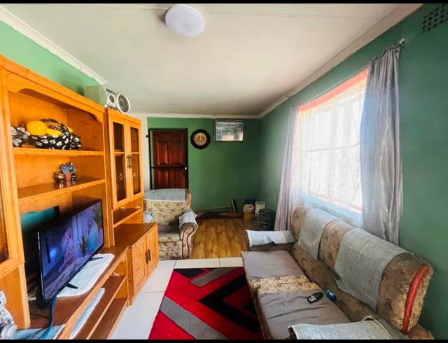 3 BEDROOM HOUSE FOR SALE IN ILITHA PARK